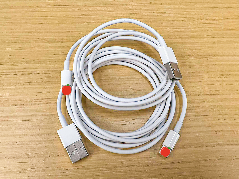 Lighting to USB cable  ( not original ) factory produce 