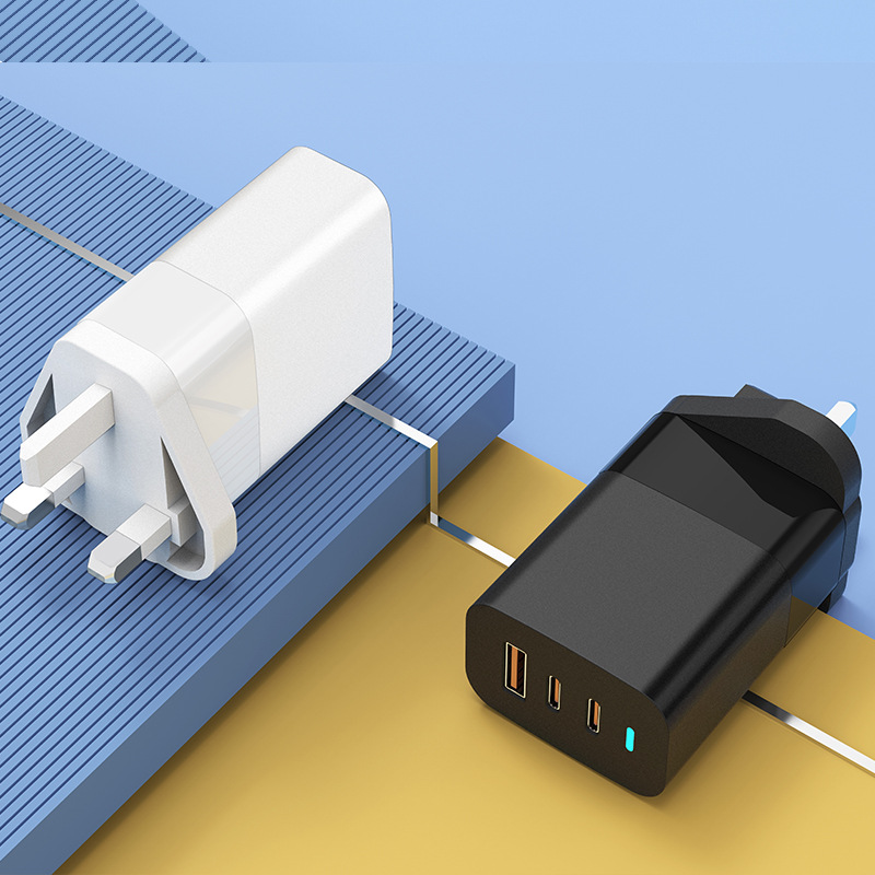  65W GaN 2C1A  PD fast charging multiple ports suitable for mobile phones and tablets EU/UK/US/Korea