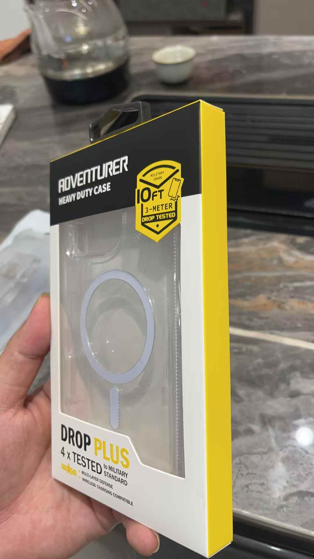 Quality Adventurer Heavy duty case wireless drop lus for iphone 17 series 