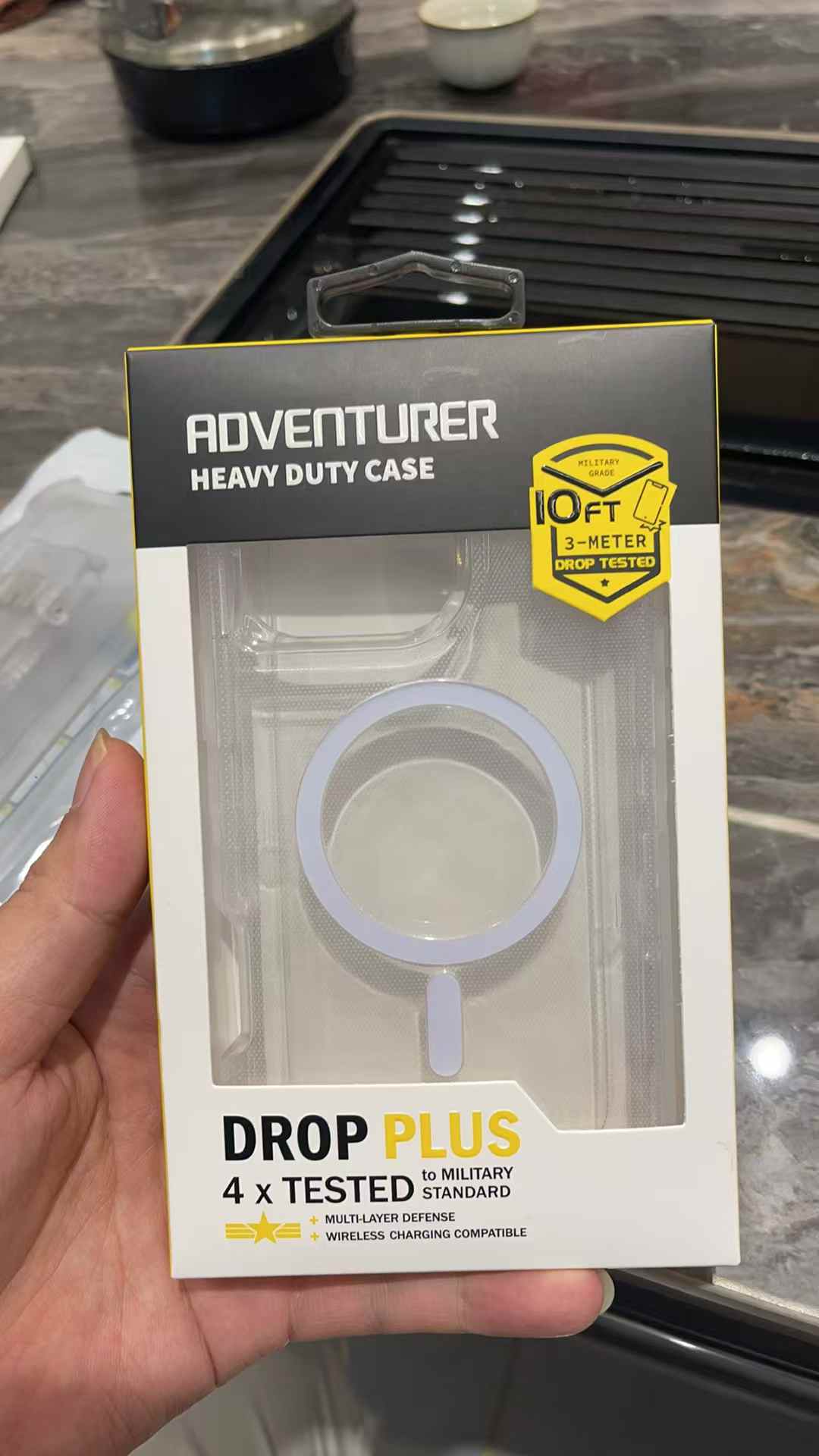 Quality Adventurer Heavy duty case wireless drop lus for iphone 17 series 