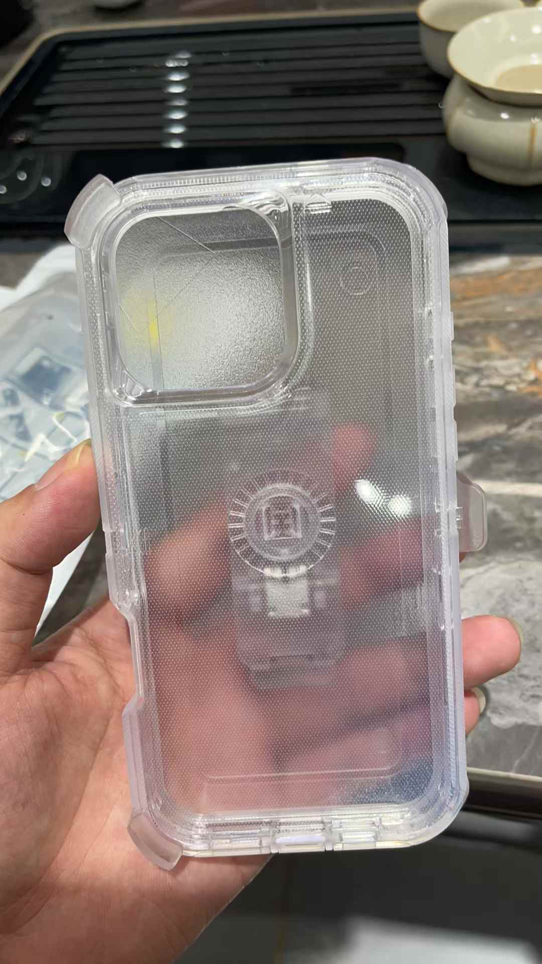 Quality Adventurer Heavy duty case wireless drop lus for iphone 17 series 