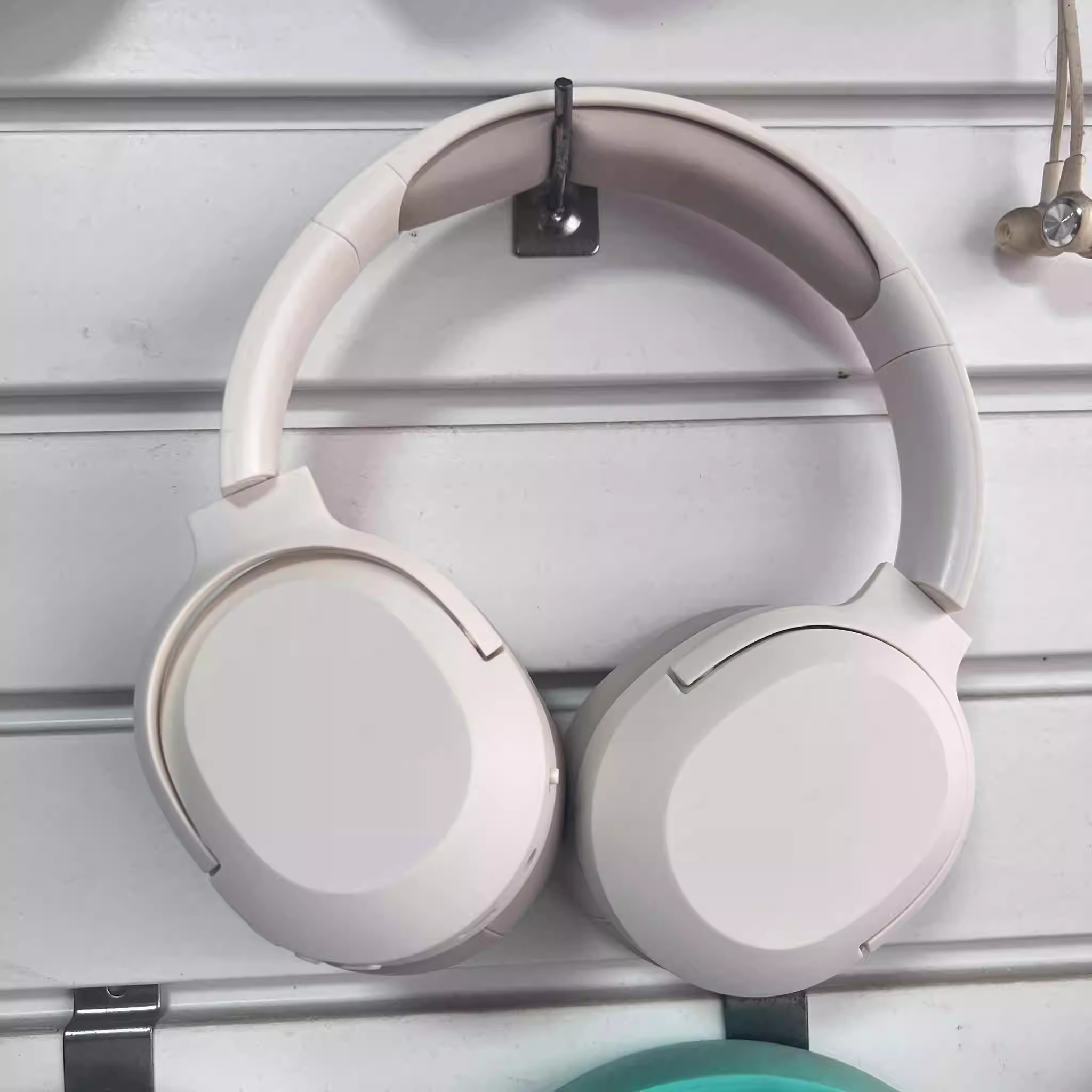 Pro-Grade Wireless Headphones Noise Cancellation & Gaming Mode 